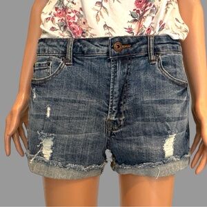 NWT Encore Jean shorts 2.5” inseam